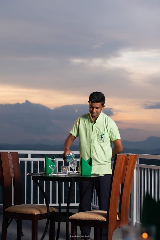 Hill Paradise Hanthana